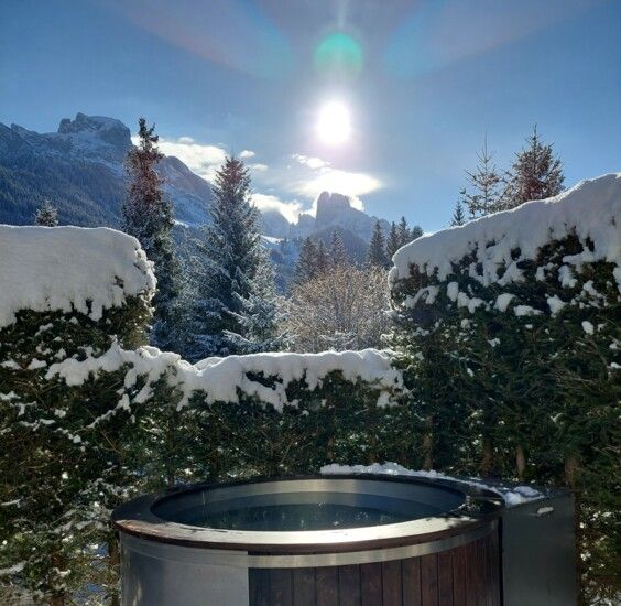 Chalet Riedlkar Badezuber